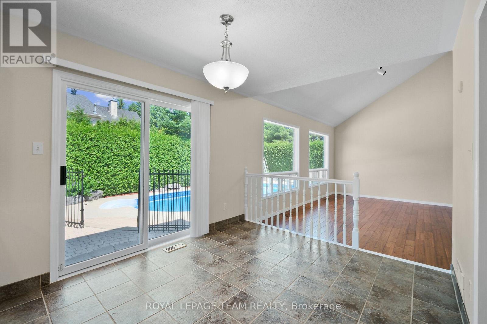 20 Renshaw Avenue
