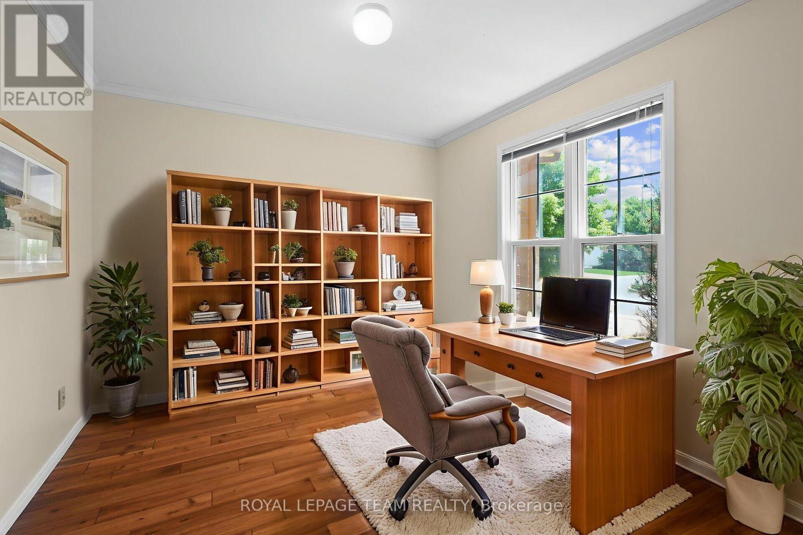 20 Renshaw Avenue