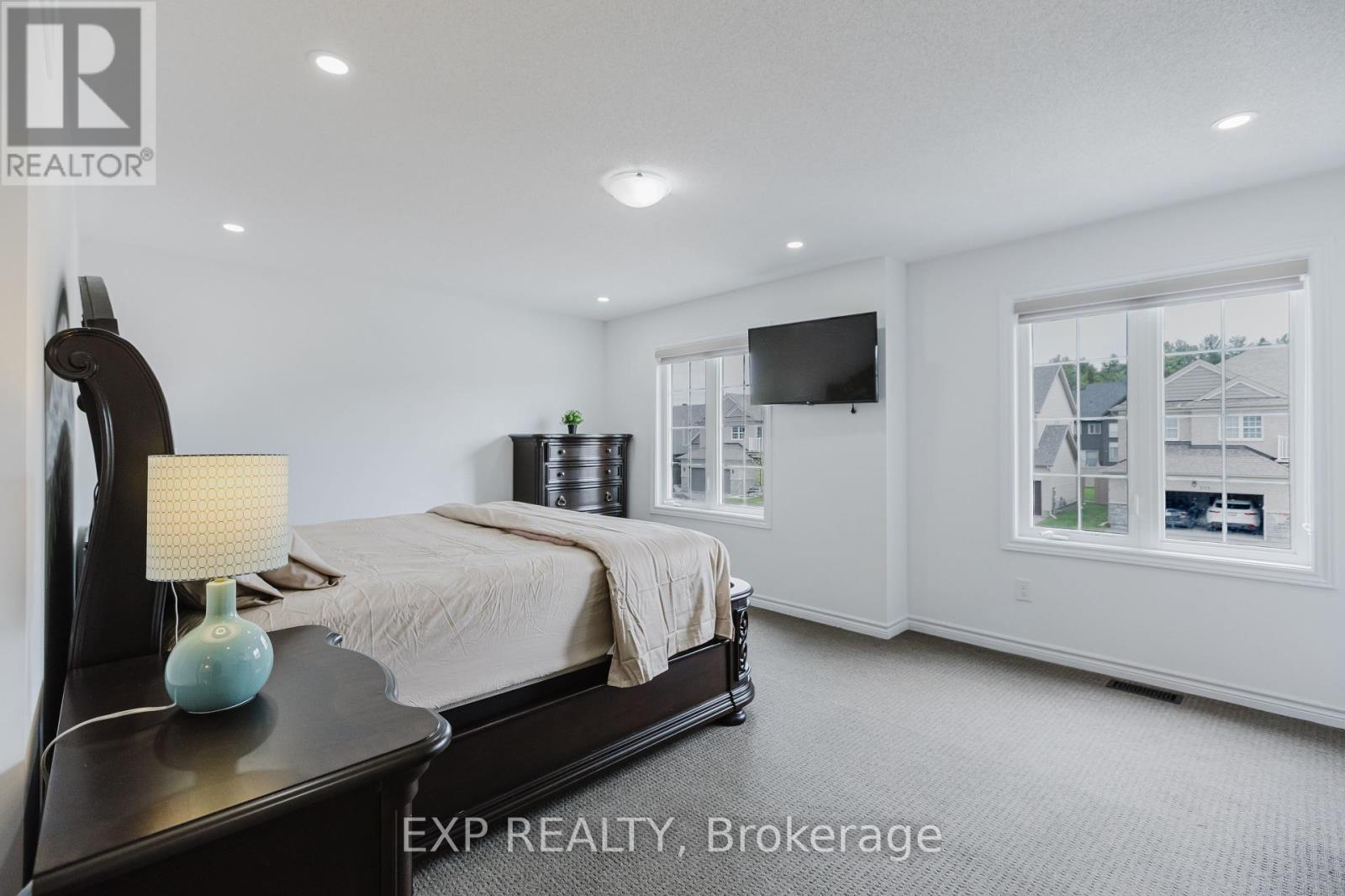 504 Albert Boyd Private