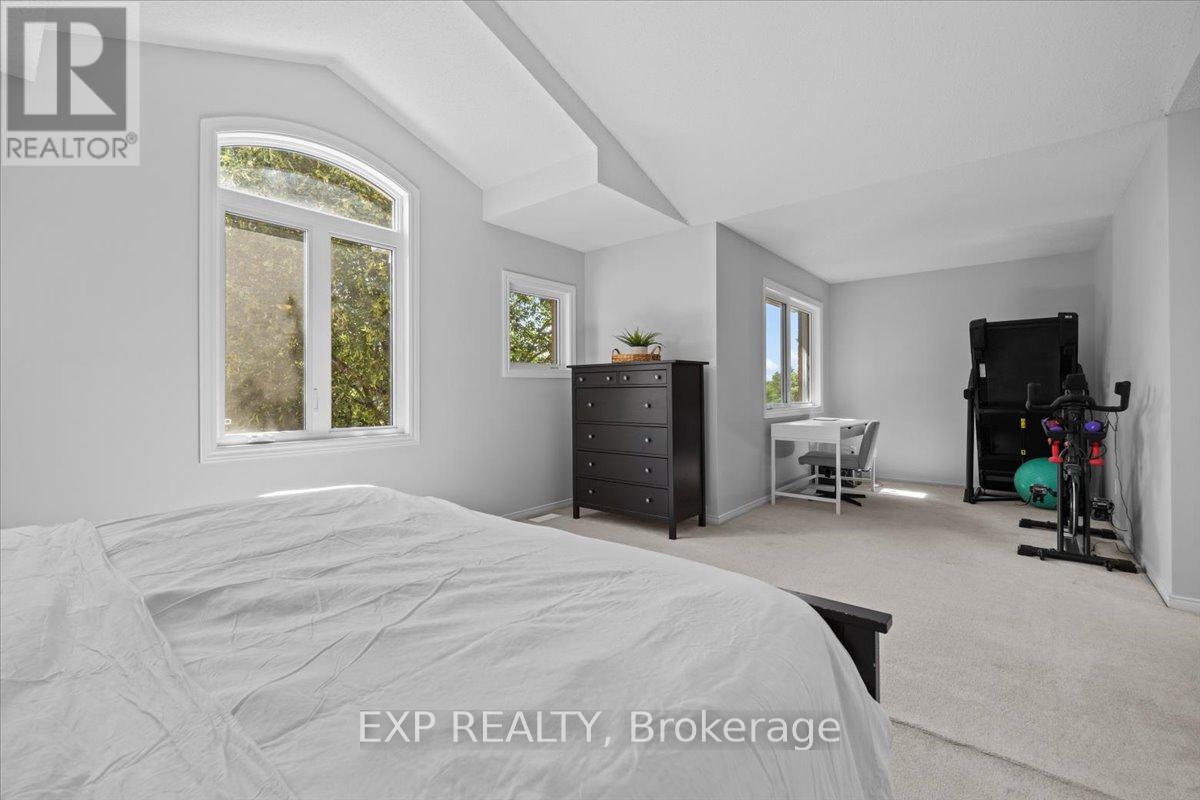 60 Golders Green Lane