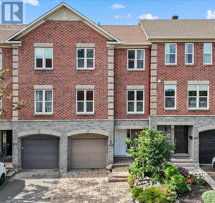 209 Arcola Private