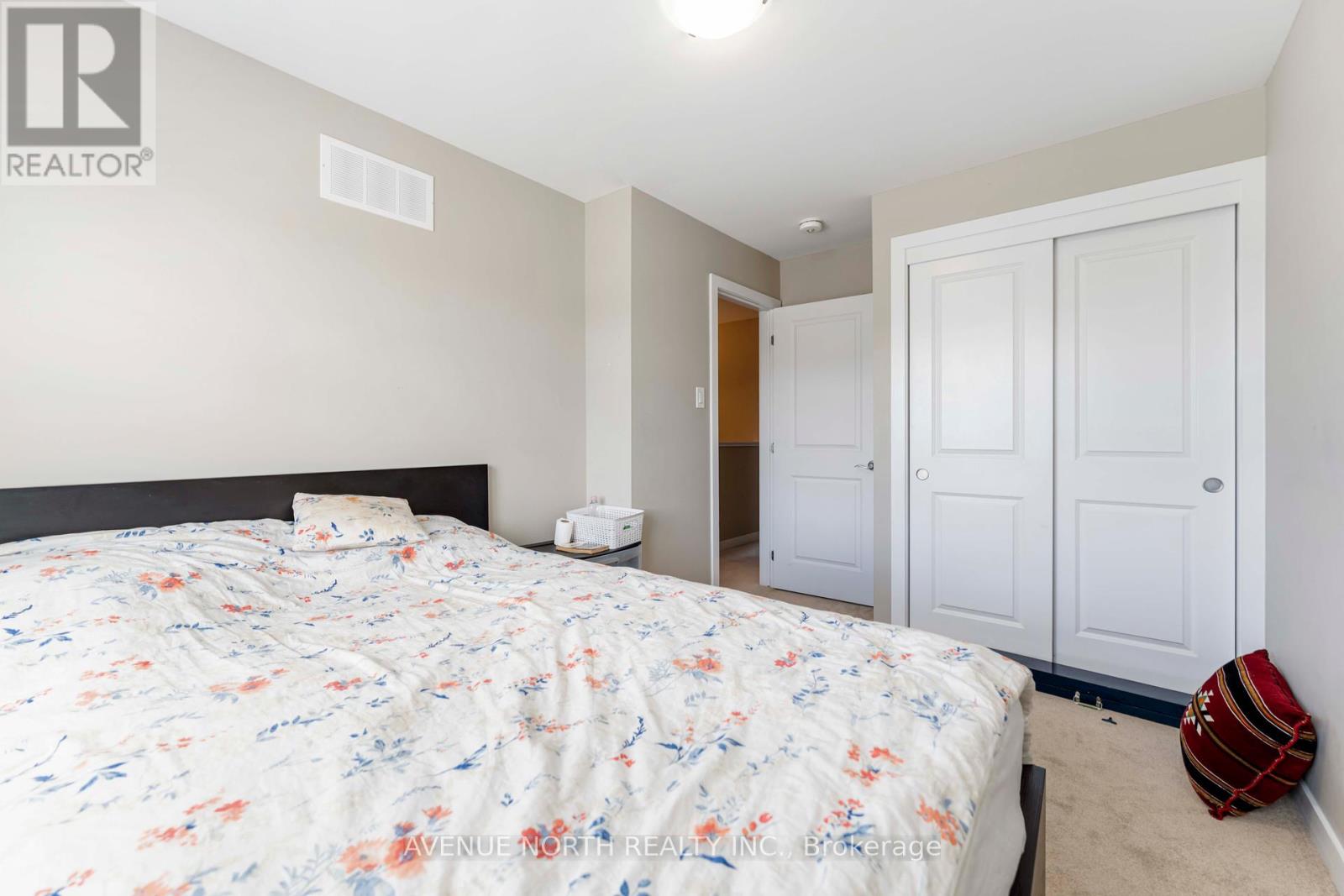 1018 Kijik Crescent