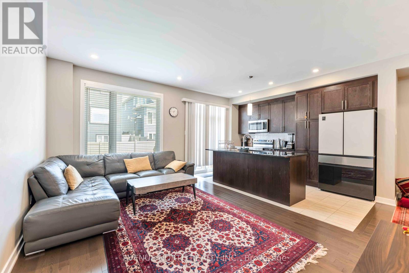 1018 Kijik Crescent