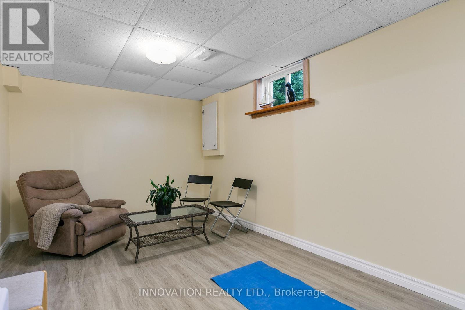 105 Cricket Crescent