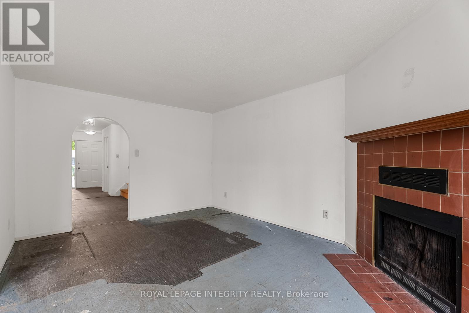 42 Antler Avenue