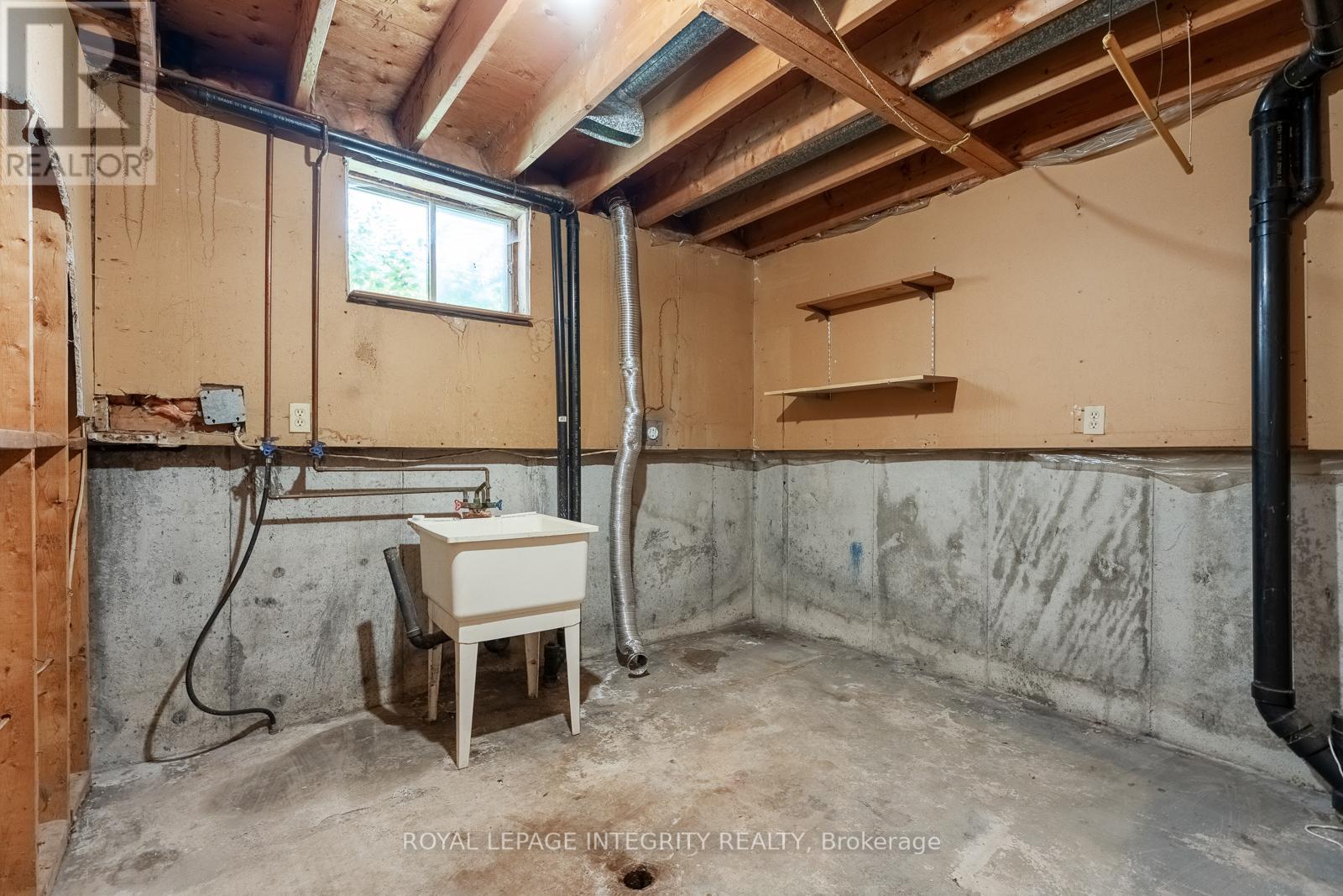 42 Antler Avenue