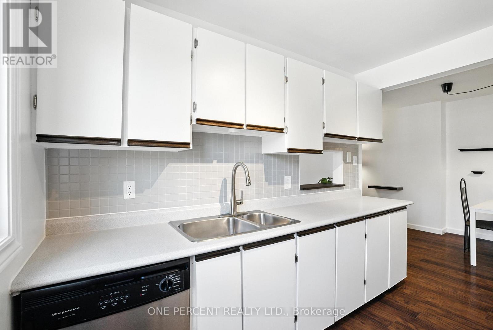 71 - 4640 Cosmic Place E