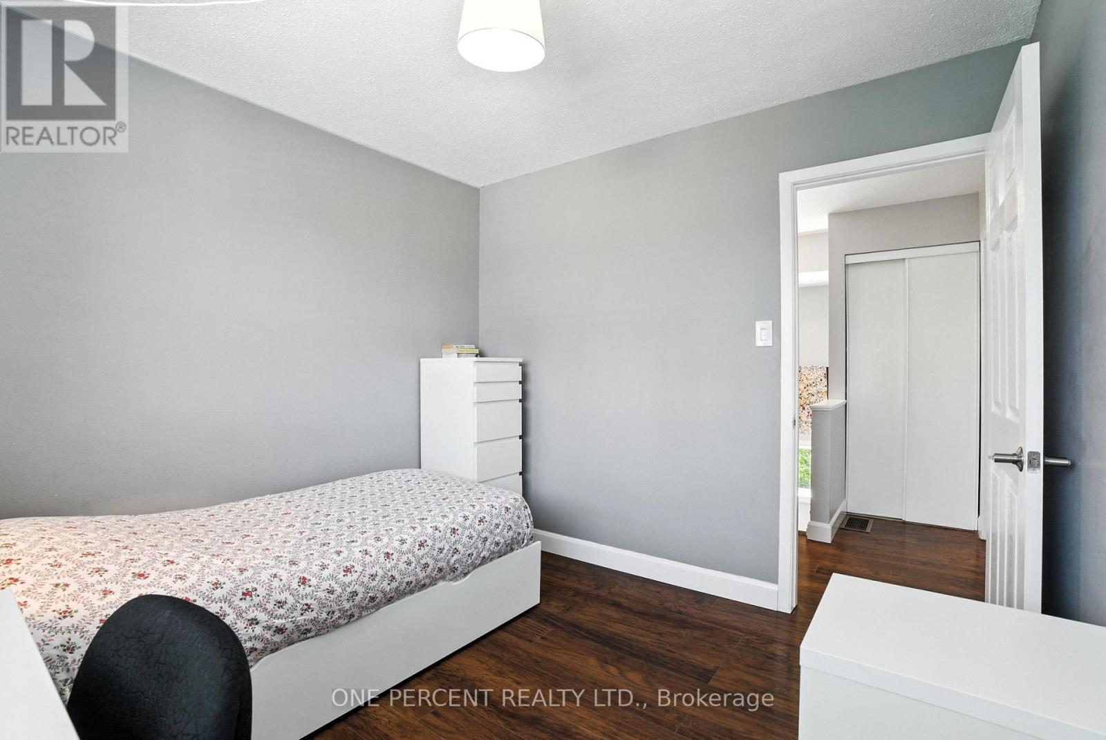 71 - 4640 Cosmic Place E