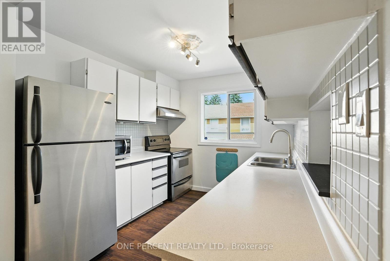 71 - 4640 Cosmic Place E