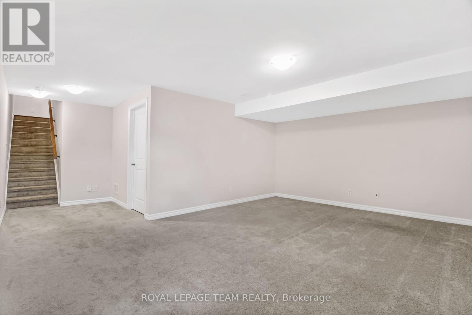 126 Wabikon Crescent