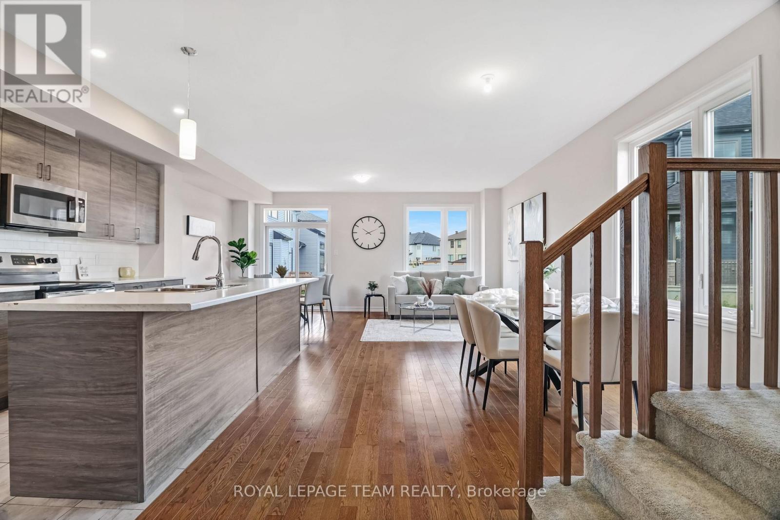 126 Wabikon Crescent