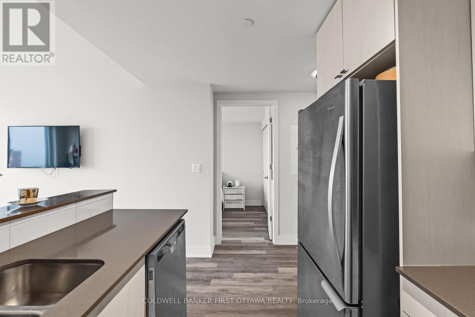 1905 - 485 Richmond Road
