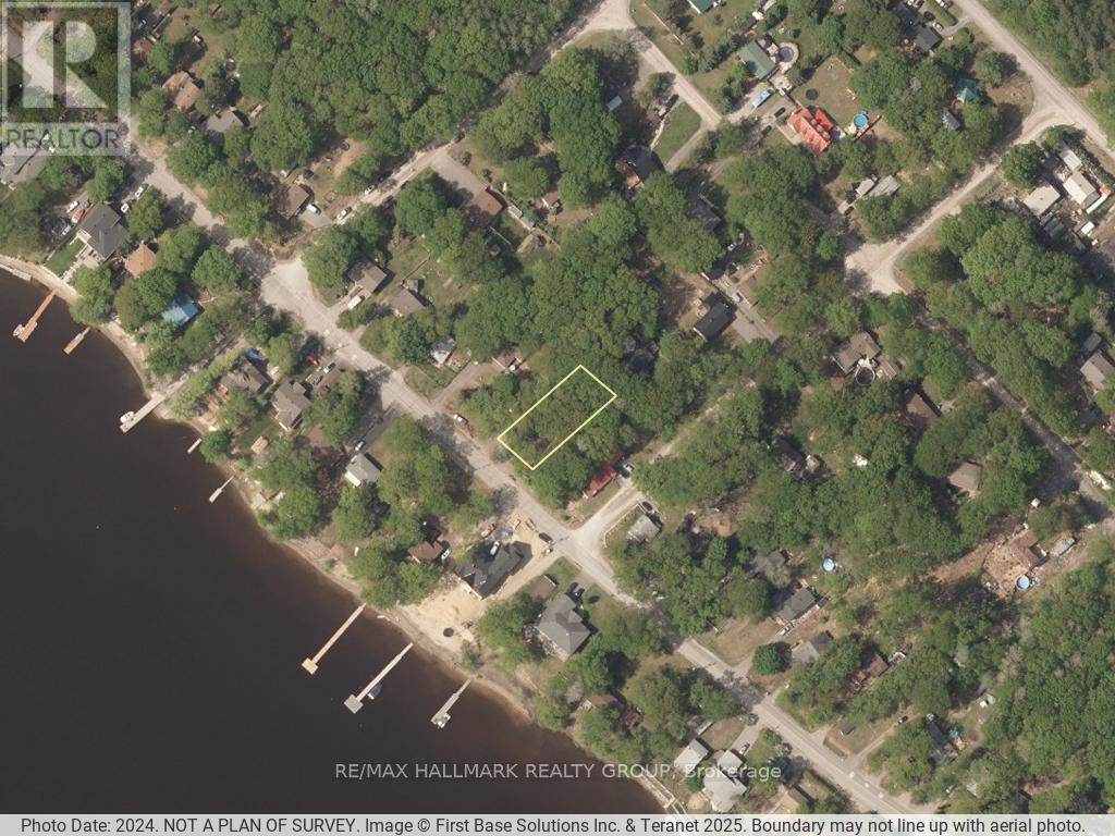 1087 Bayview Drive