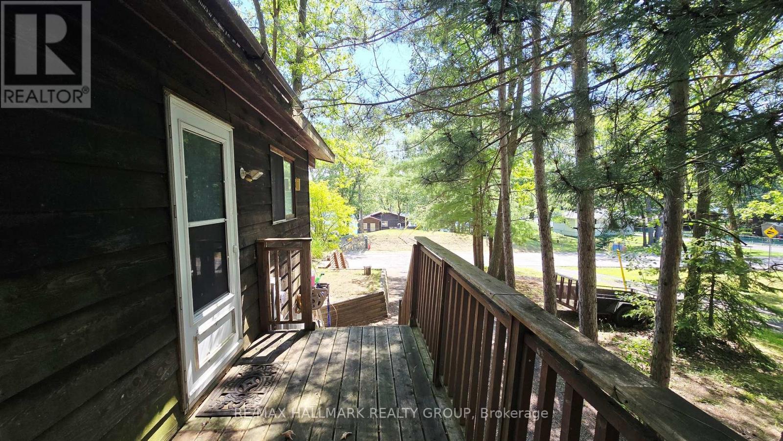1087 Bayview Drive