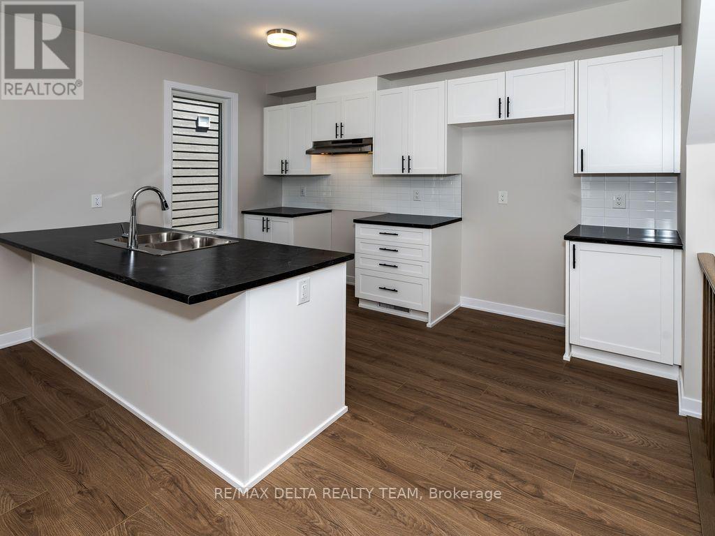 337 Catsfoot Walk S