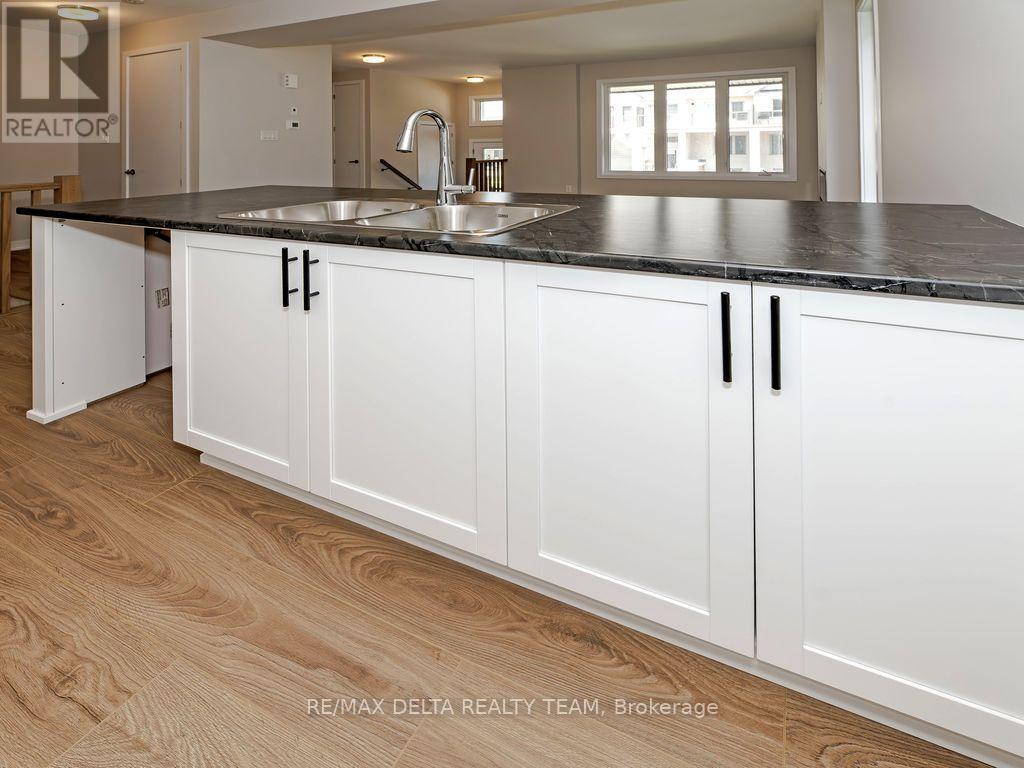 337 Catsfoot Walk S