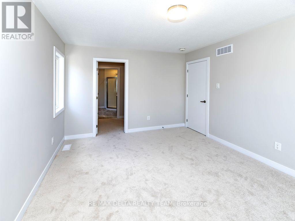 337 Catsfoot Walk S