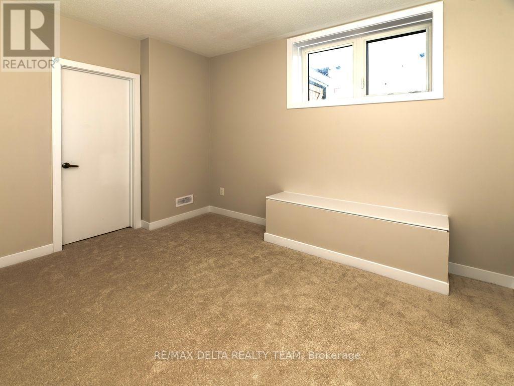 337 Catsfoot Walk S