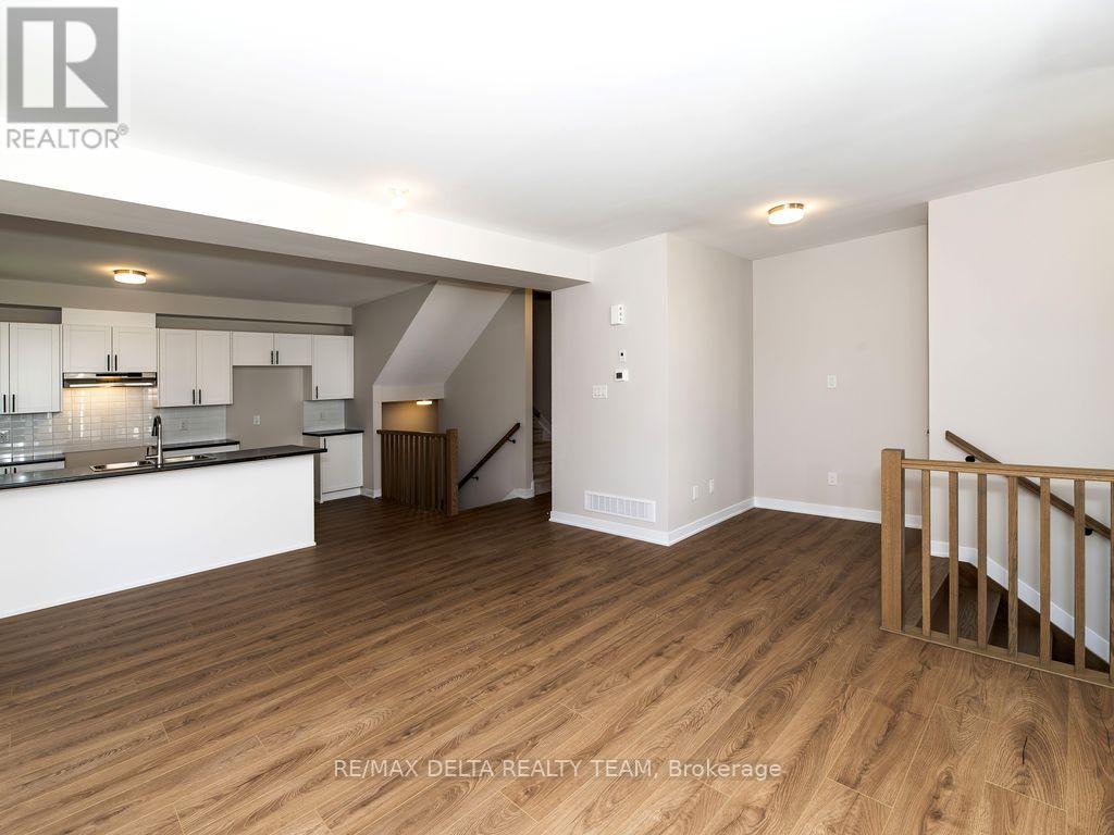 337 Catsfoot Walk S