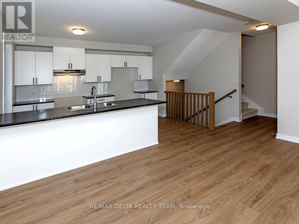 337 Catsfoot Walk S