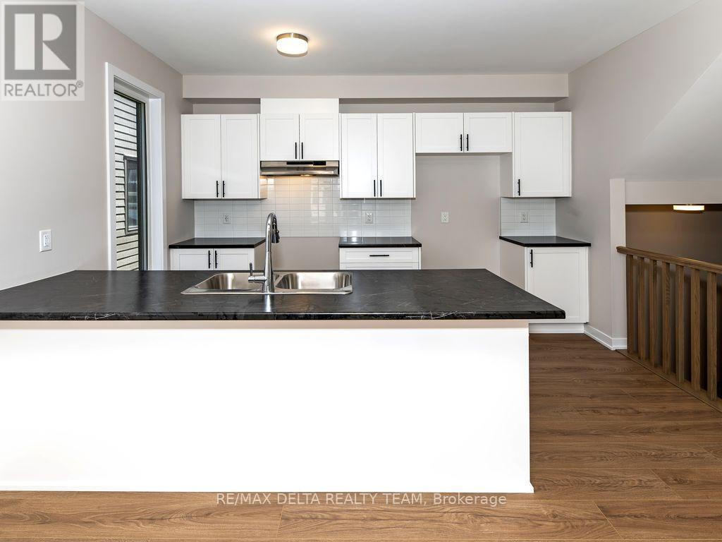 337 Catsfoot Walk S