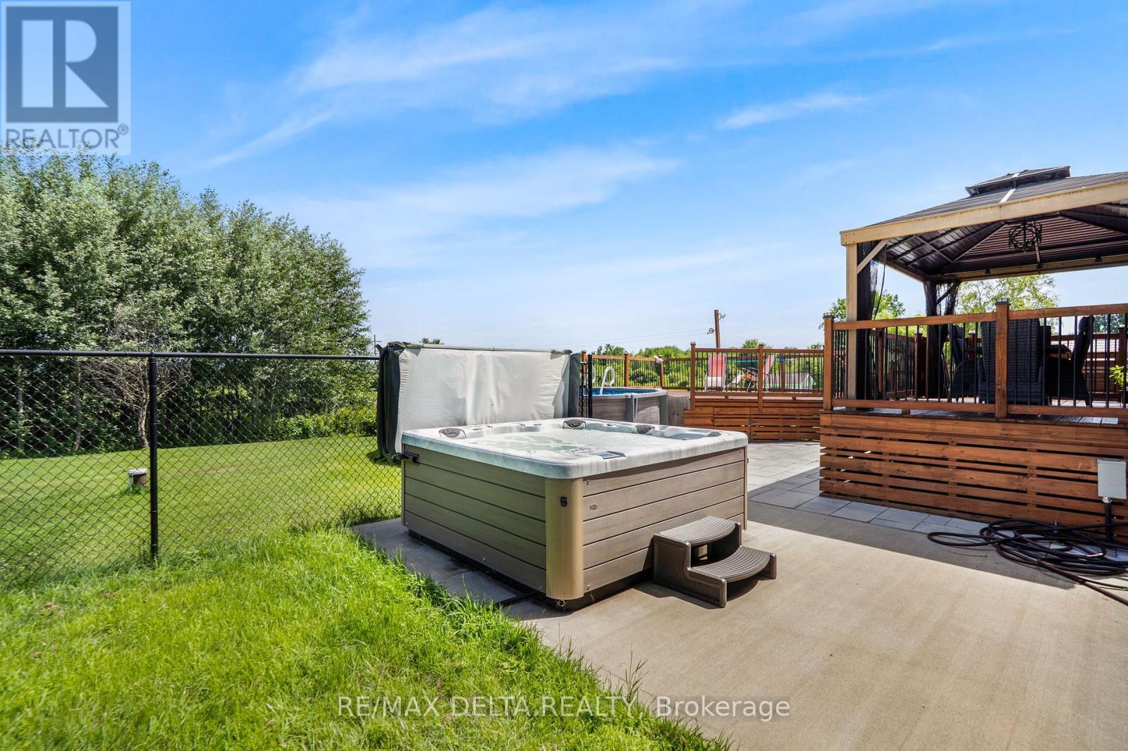 1605 St Anne Road
