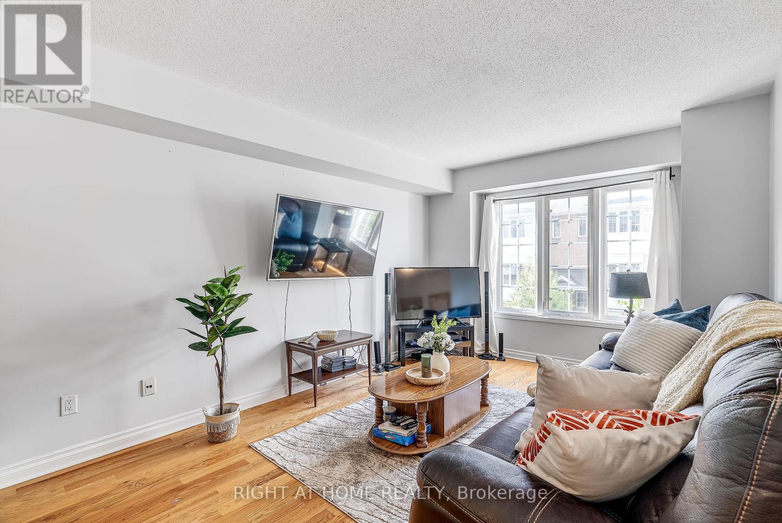 134 Fordham Private