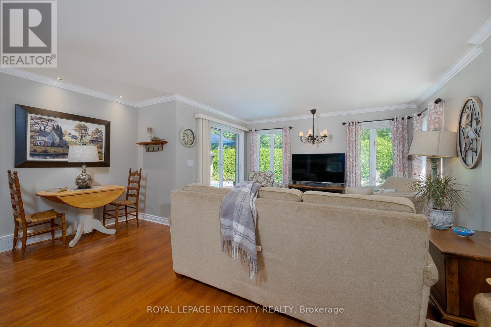 25 Higgins Road