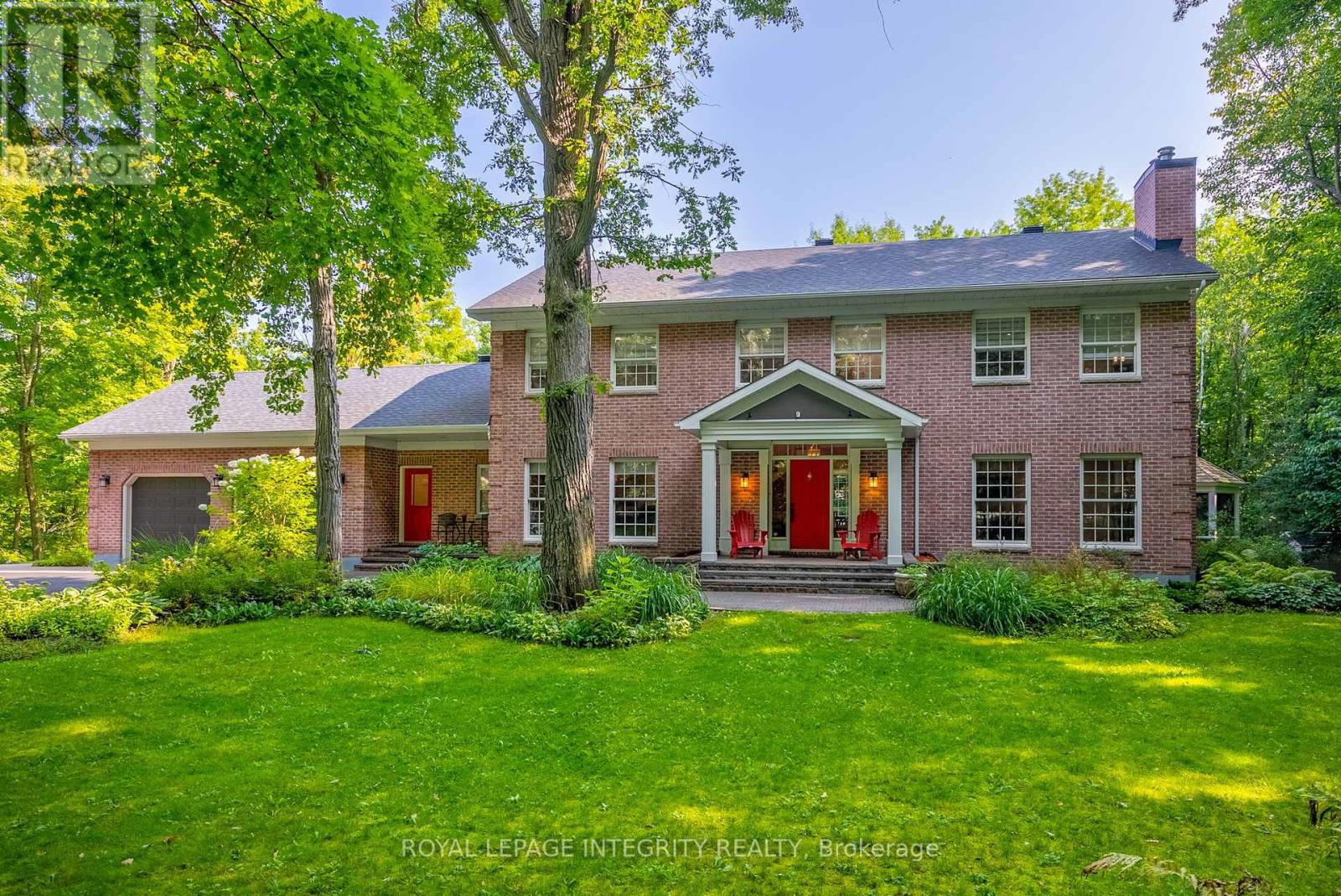 27 Marchbrook Circle