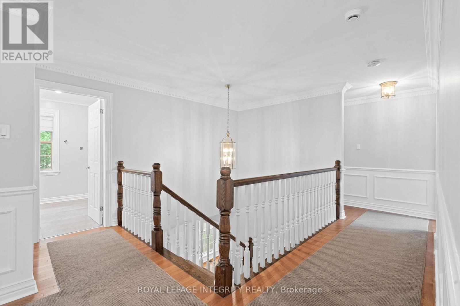 27 Marchbrook Circle