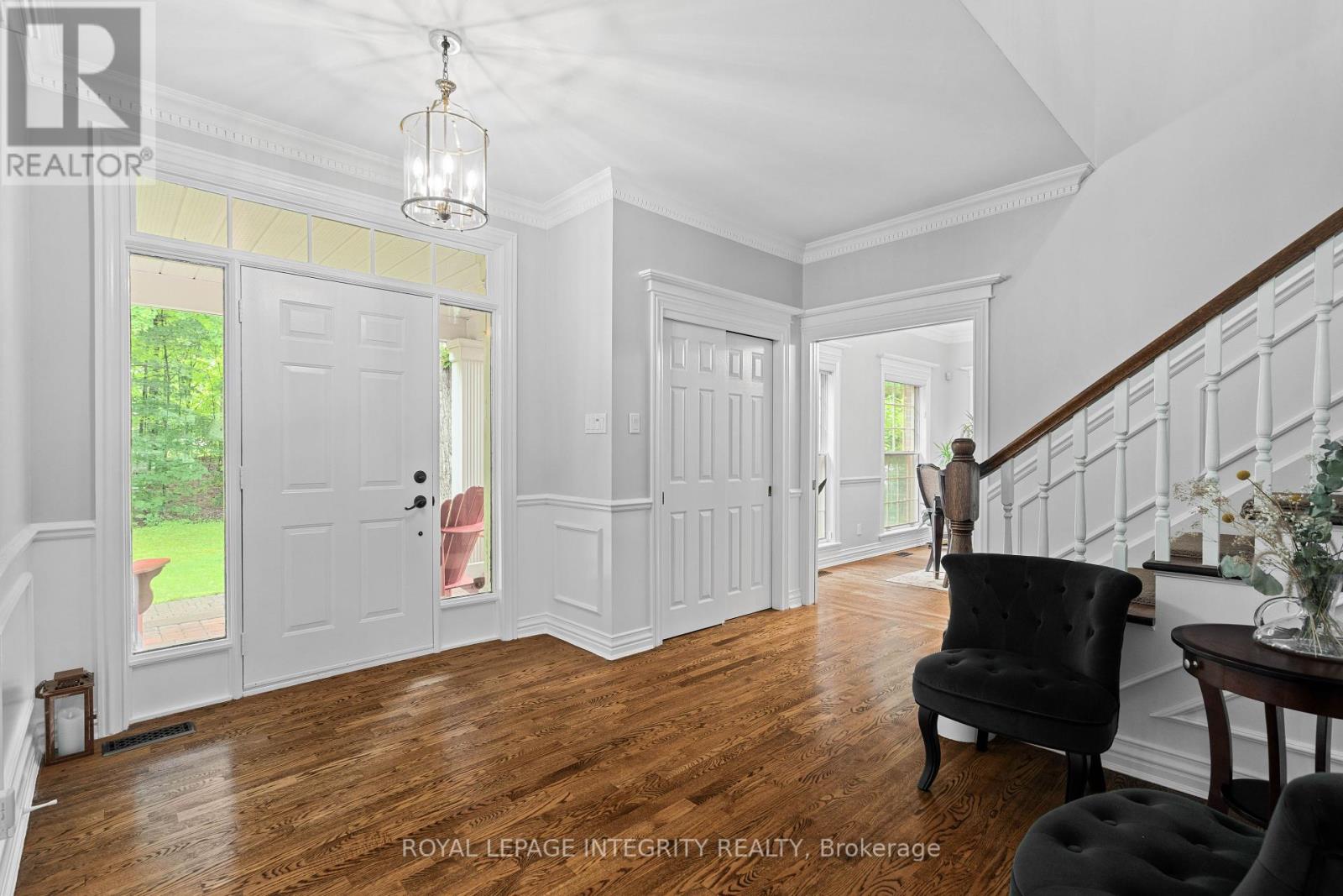27 Marchbrook Circle