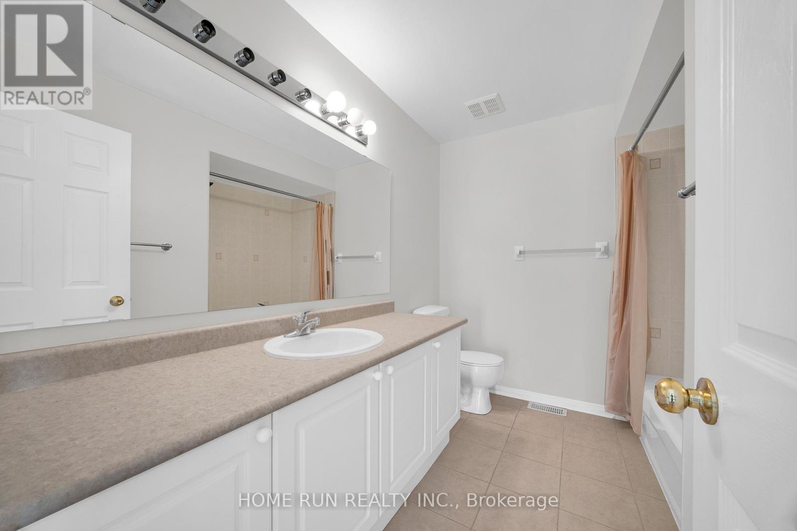 3438 Wyman Crescent