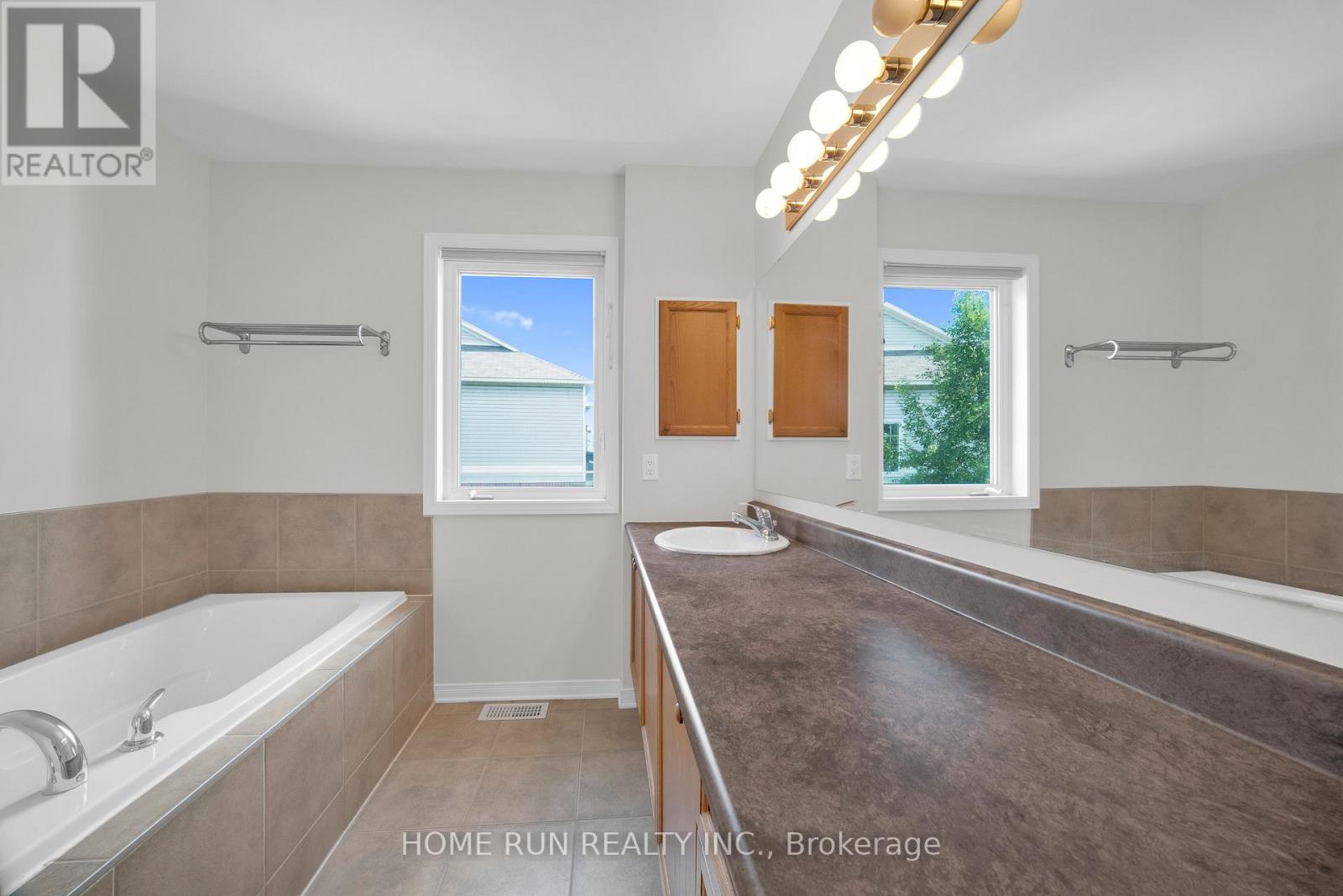 3438 Wyman Crescent
