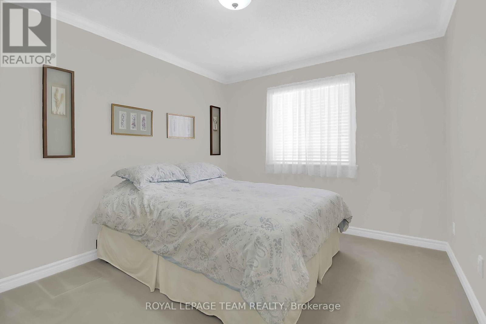 35 Fieldcrest Avenue