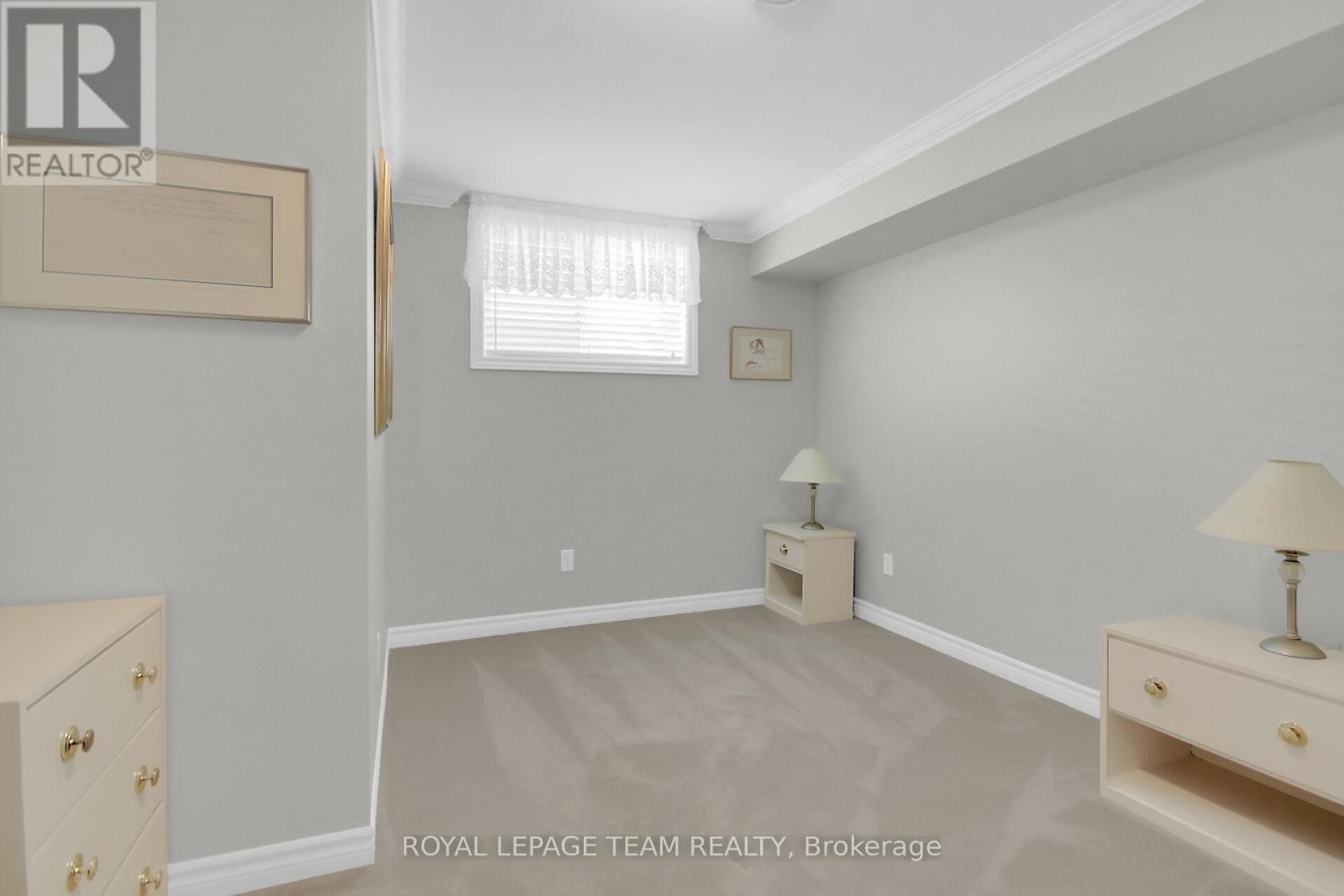 35 Fieldcrest Avenue