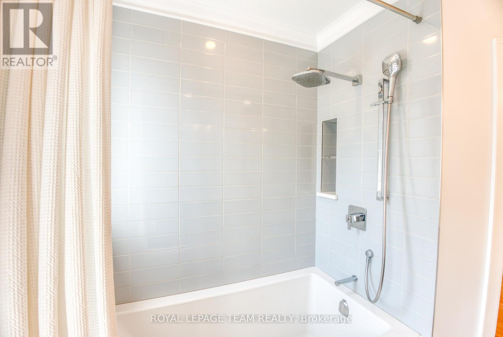 22 Rosebery Avenue