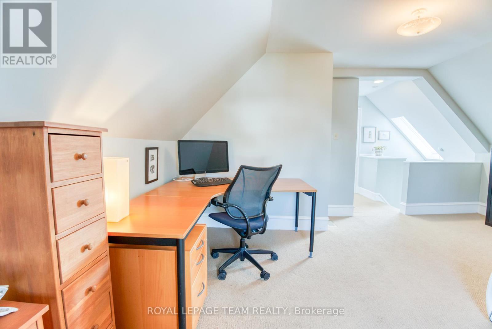 22 Rosebery Avenue