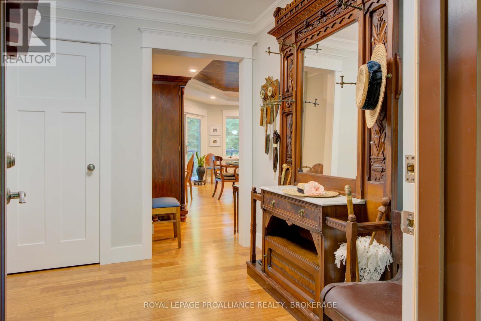 141 Maplebush Trail