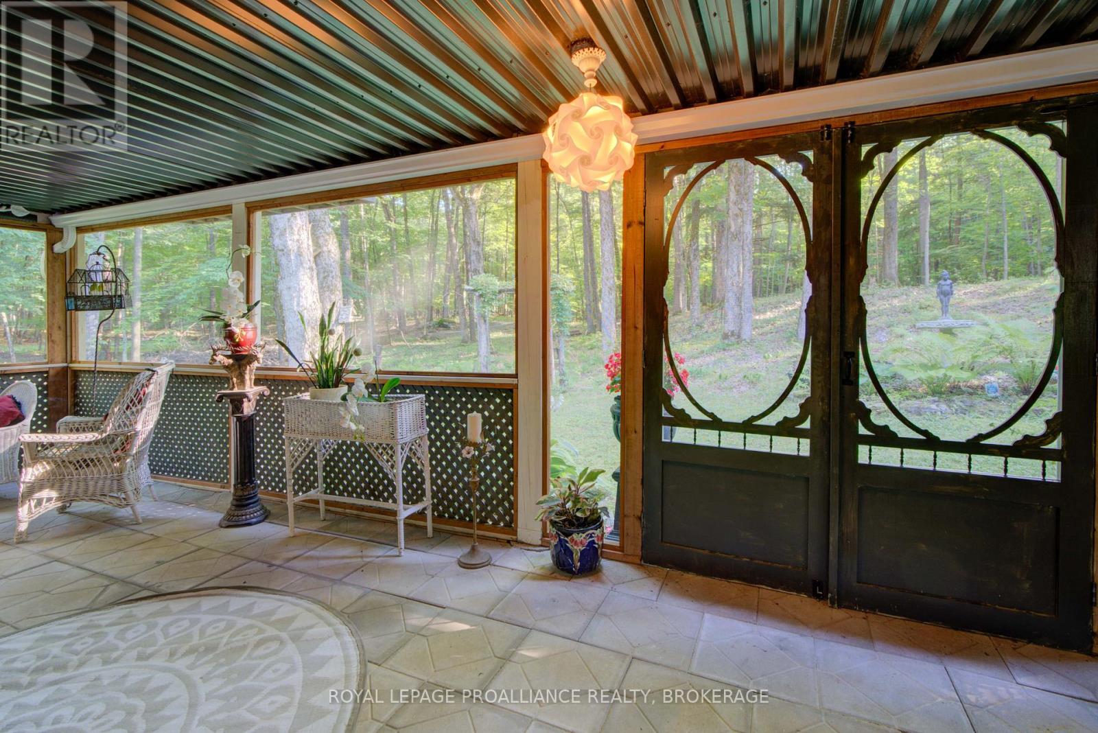 141 Maplebush Trail