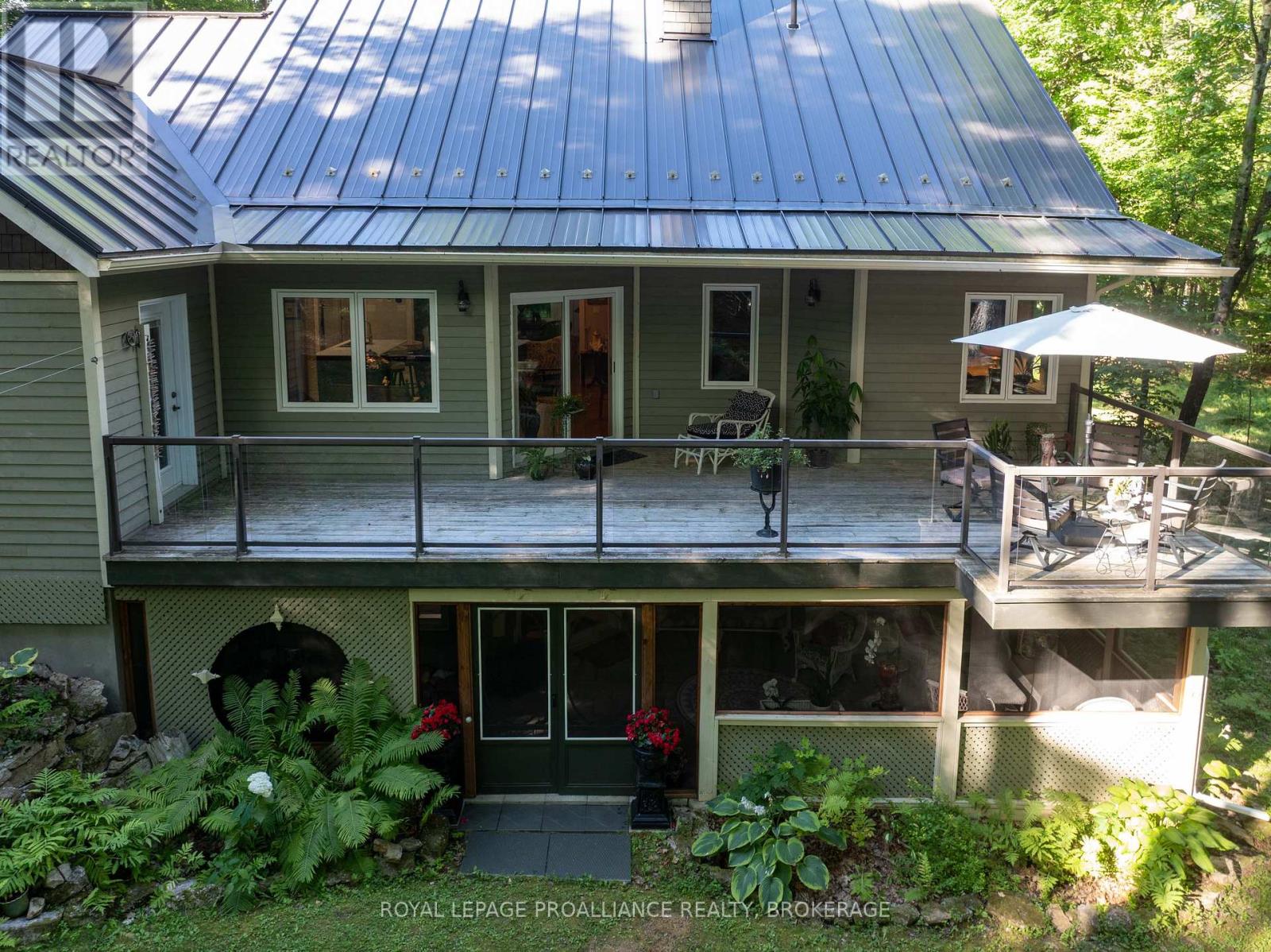 141 Maplebush Trail