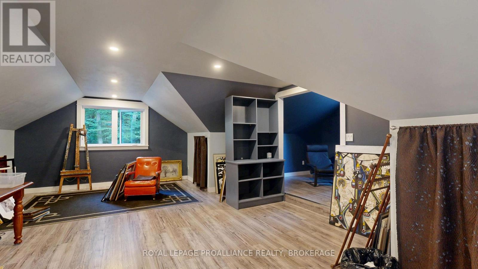 141 Maplebush Trail