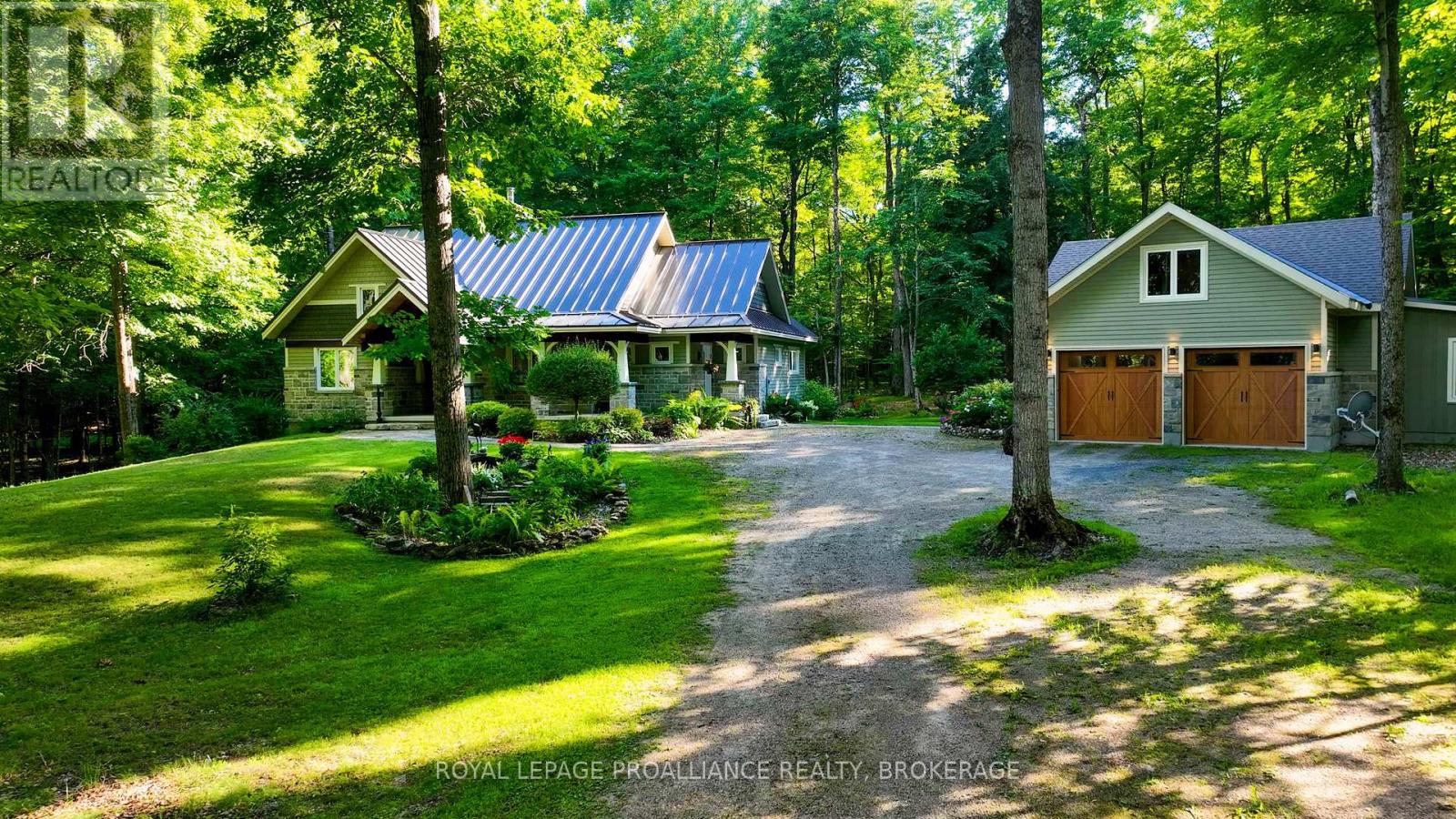 141 Maplebush Trail