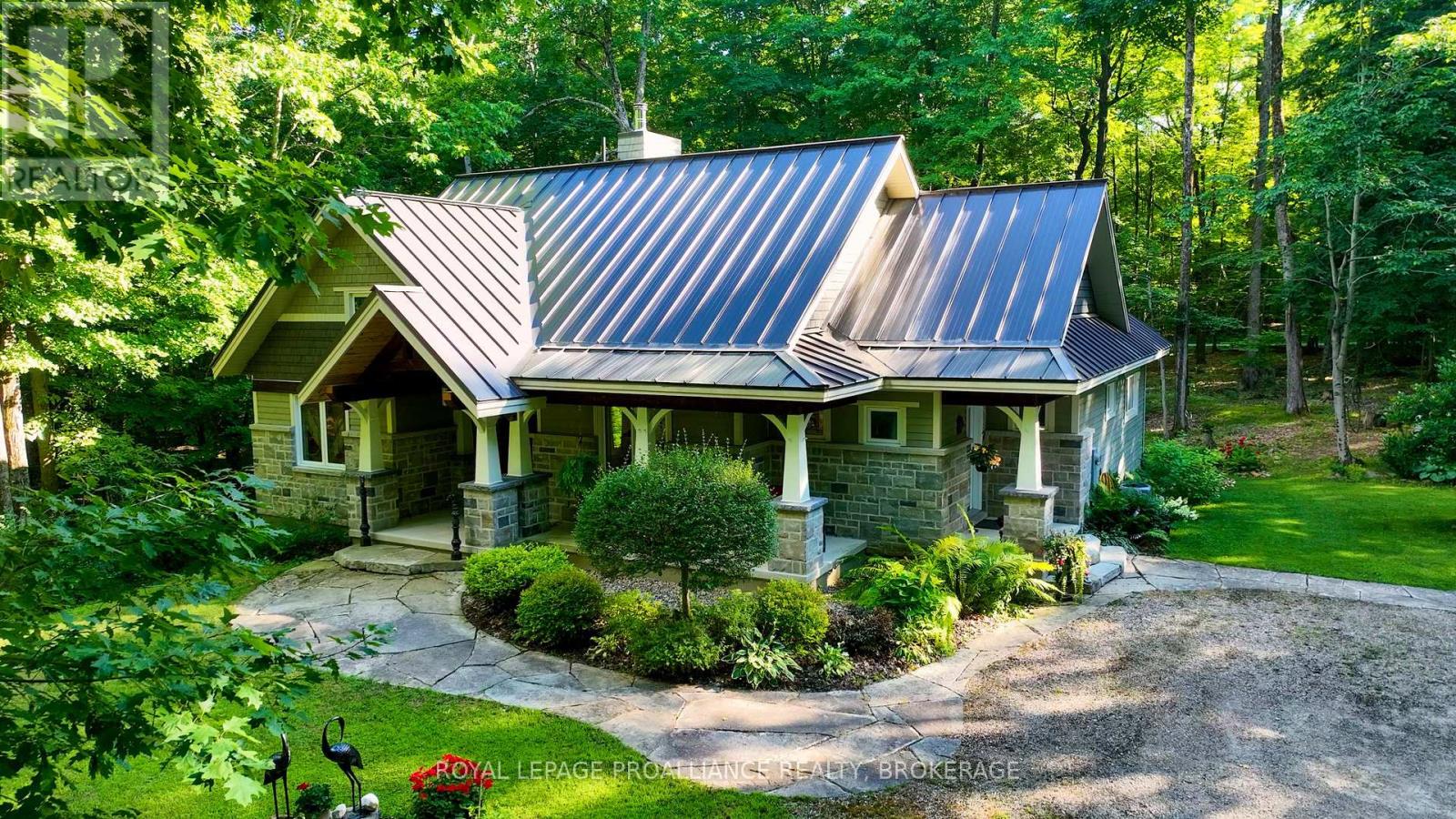 141 Maplebush Trail