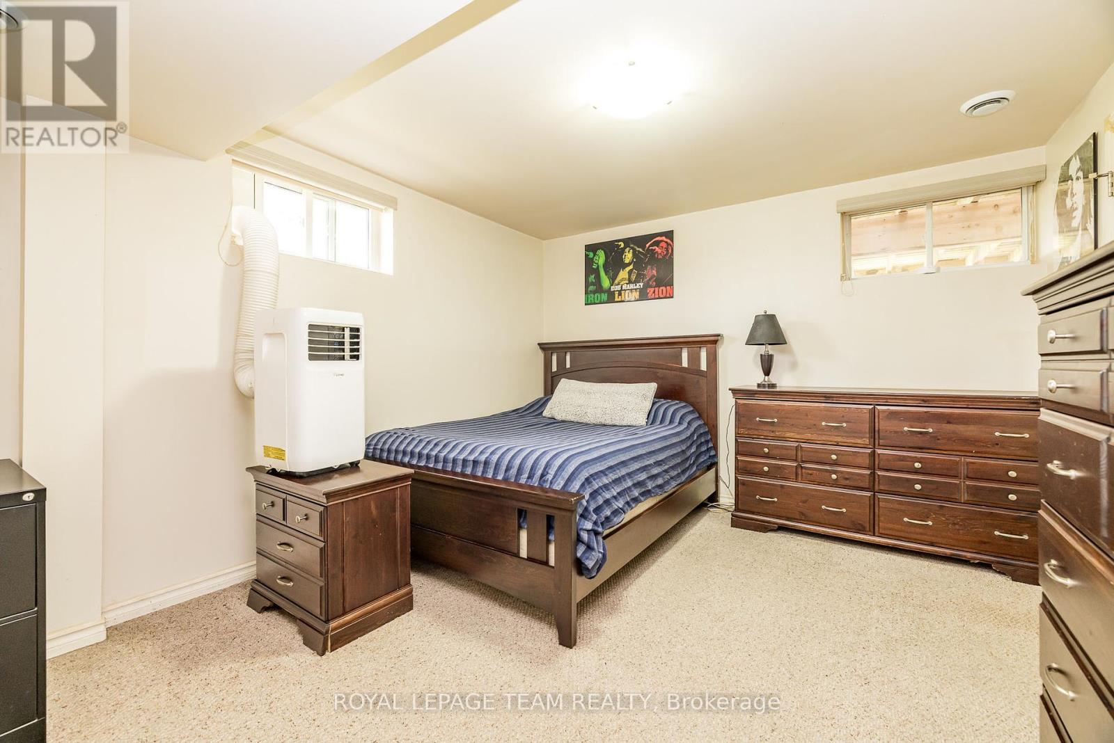 1234 Kinburn Side Road