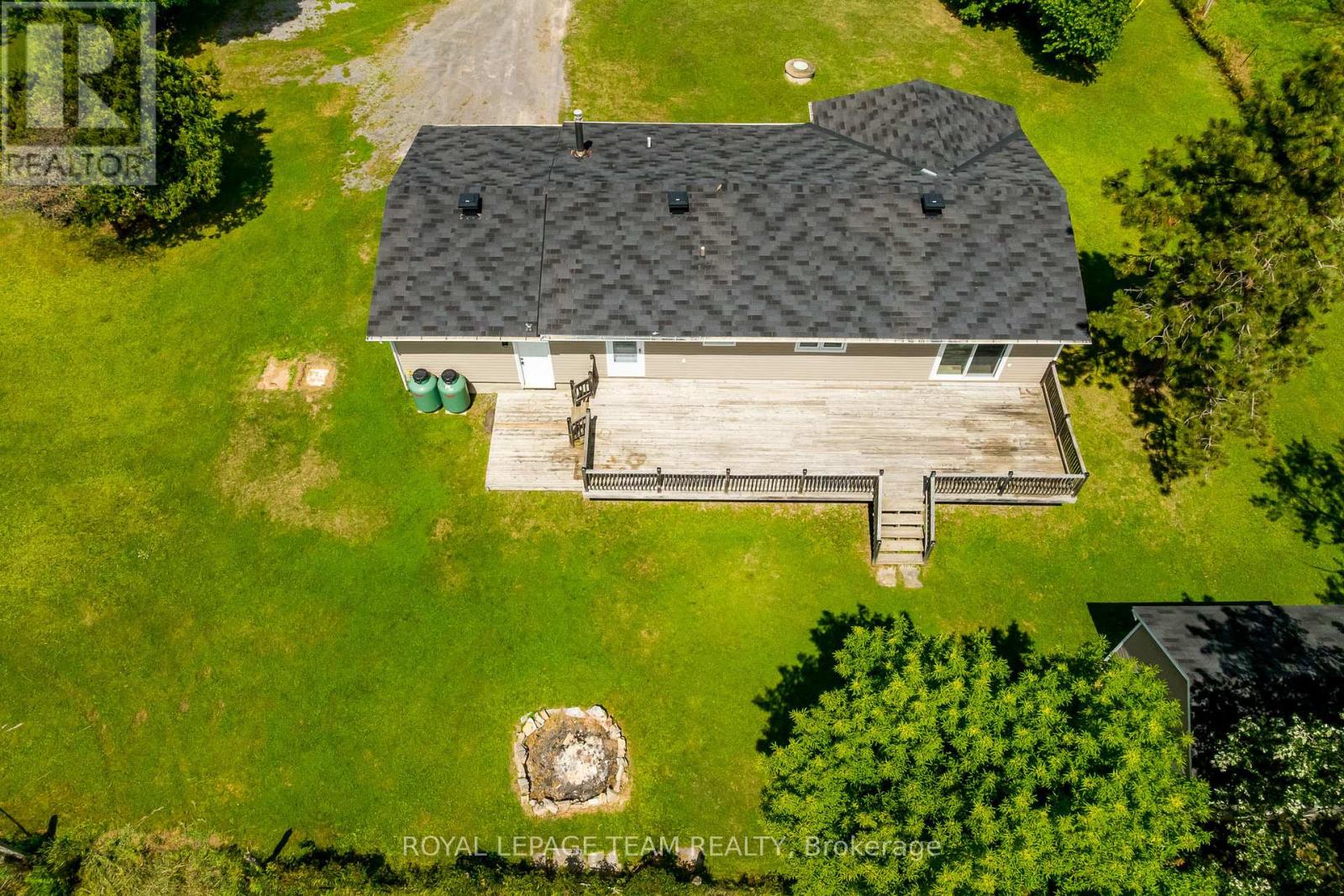 1234 Kinburn Side Road