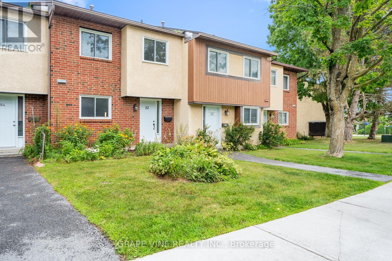 55 - 82 Chimo Drive