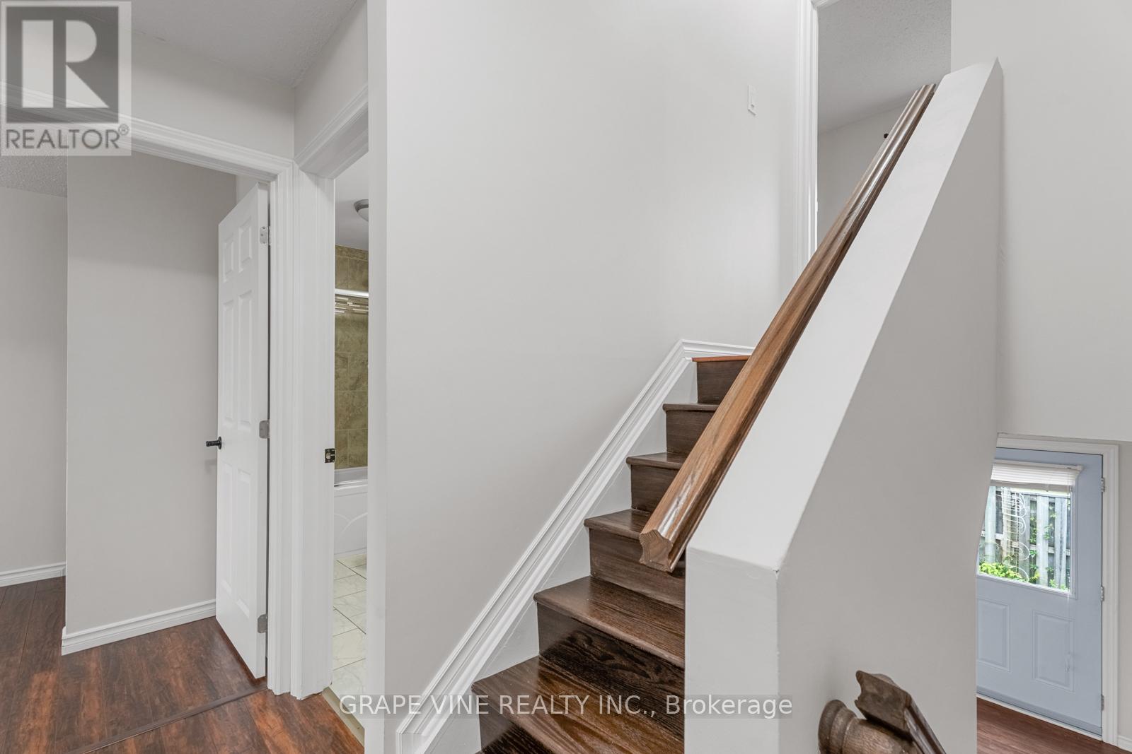 55 - 82 Chimo Drive