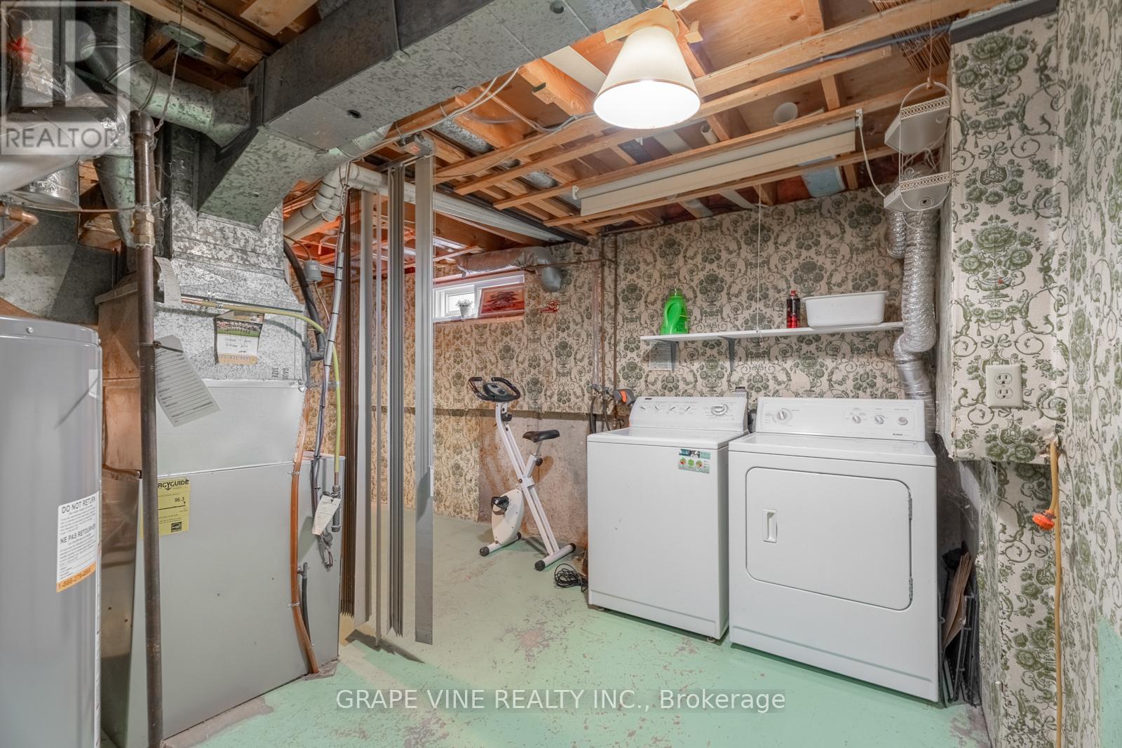 55 - 82 Chimo Drive