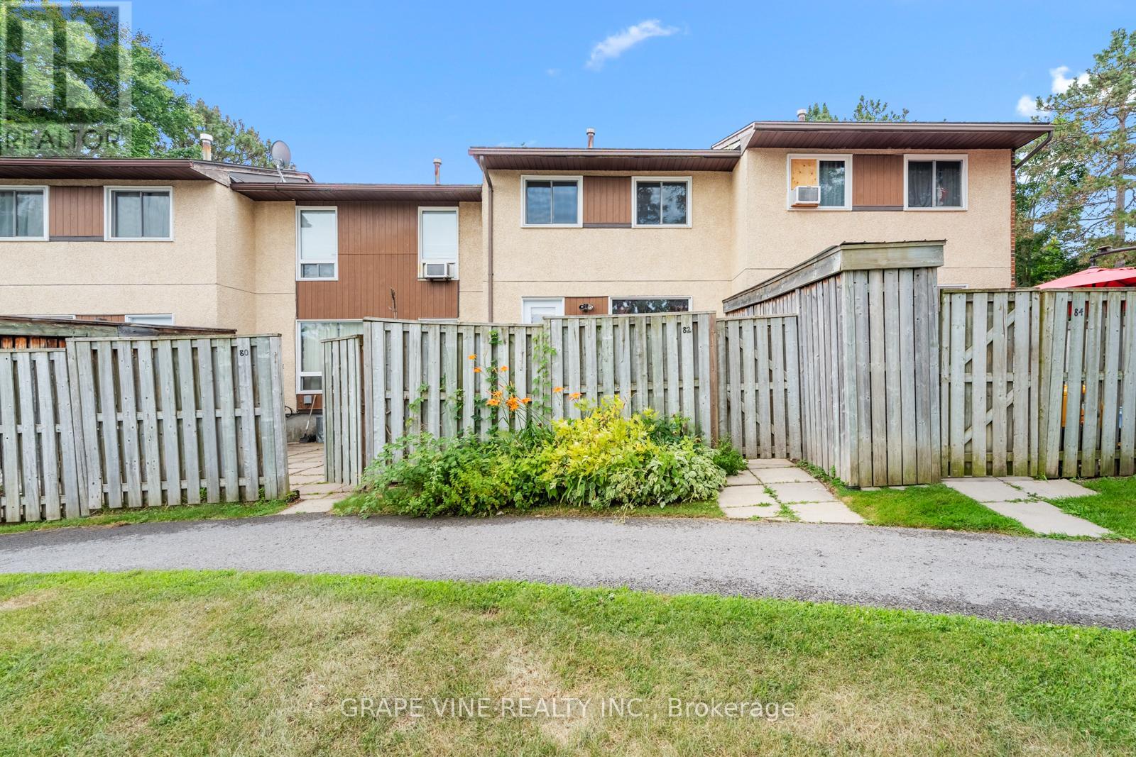 55 - 82 Chimo Drive