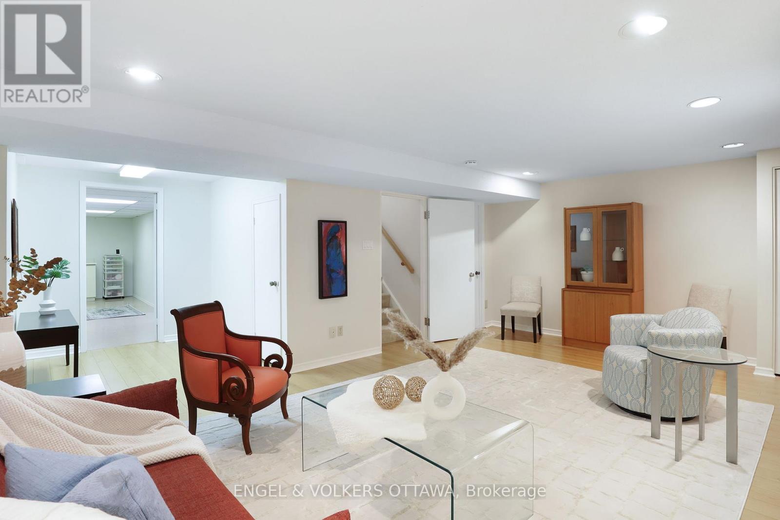 29 Chatsworth Crescent